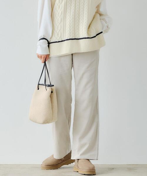 green label relaxing(グリーンレーベルリラクシング)の「コーデュロイ セミフレア パンツ(その他パンツ・レディース・ピンク/ナチュラル/ダークグレー・40/38/36)」の3枚目の写真