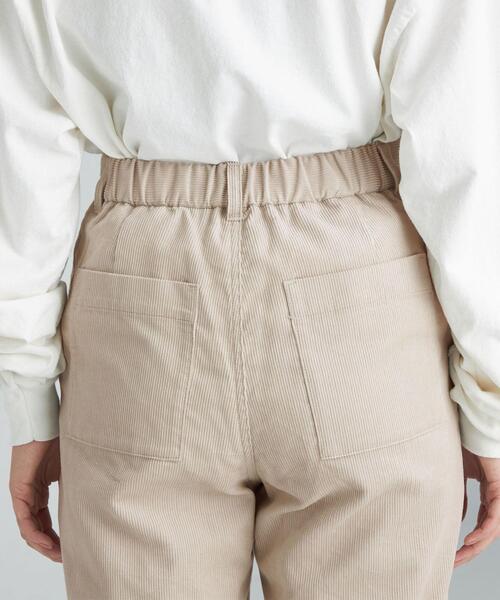 green label relaxing(グリーンレーベルリラクシング)の「コーデュロイ セミフレア パンツ(その他パンツ・レディース・ピンク/ナチュラル/ダークグレー・40/38/36)」の13枚目の写真