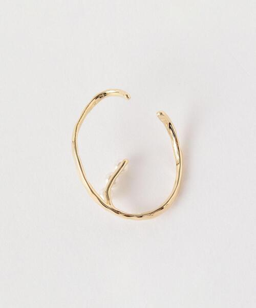 green label relaxing(グリーンレーベルリラクシング)の「フェイクパール & メタルフレーム イヤカフ イヤーカフ(イヤーカフ・レディース・シルバー/ゴールド・FREE)」の4枚目の写真