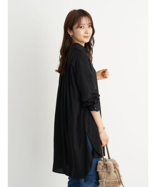 earth music&ecology（アースミュージックアンドエコロジー）の「レーヨンチュニック ＊（シャツ/ブラウス・レディース・ライトピンク/ブラック/ピンク/モカ/ミント/オフホワイト・FREE）」の7枚目の写真