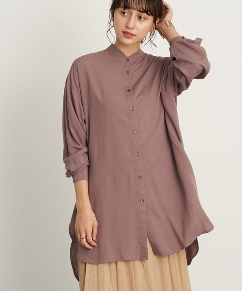 earth music&ecology（アースミュージックアンドエコロジー）の「レーヨンチュニック ＊（シャツ/ブラウス・レディース・ライトピンク/ブラック/ピンク/モカ/ミント/オフホワイト・FREE）」の4枚目の写真