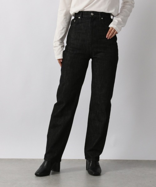 LOWRYS FARM(ローリーズファーム)の「ストレートデニムパンツ(デニムパンツ・レディース・ブラック/ワンウォッシュ/キナリ・マルチサイズ)」の3枚目の写真