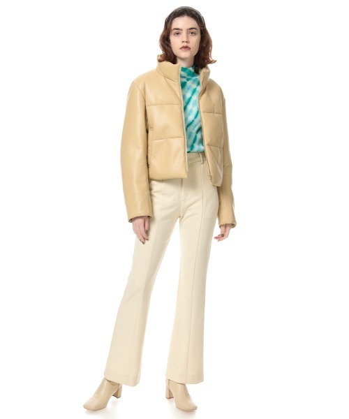 SLY（スライ）の「VEGAN LEATHER PUFFER JK ビーガンレザー ジャケット（ブルゾン・レディース・ライトグリーン/ライトベージュ・FREE）」の10枚目の写真