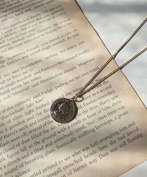 CEMONEMO（セモネモ）の「エリザベス コイン ペンダント ネックレス（ネックレス・レディース・ゴールド/シルバー・FREE）」の6枚目の写真