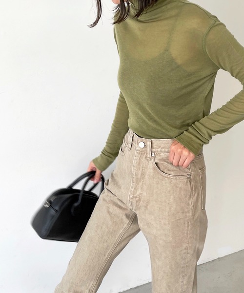 CANAL JEAN(キャナルジーン)の「via j(ヴィアジェイ) テンセルウールハイネックロングTシャツ(Tシャツ/カットソー・レディース・ブラック/オレンジ/ブルー/グリーン/アイボリー・ONE SIZE)」の4枚目の写真