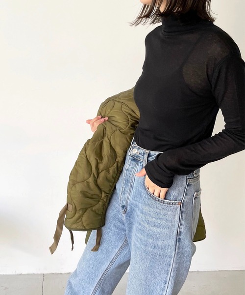 CANAL JEAN(キャナルジーン)の「via j(ヴィアジェイ) テンセルウールハイネックロングTシャツ(Tシャツ/カットソー・レディース・ブラック/オレンジ/ブルー/グリーン/アイボリー・ONE SIZE)」の9枚目の写真