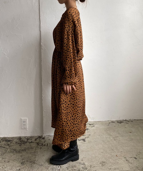 カプリシューレマージュ ドロストワンピース （Vカットドッキング  