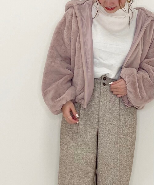 SHOO・LA・RUE(シューラルー)の「◆ちくちくしにくい!ベーシックなモックネックニット(ニット/セーター・レディース・ブラック/アイボリー/ピンク系その他/ベージュ系その他2・02/03/04/05)」の10枚目の写真