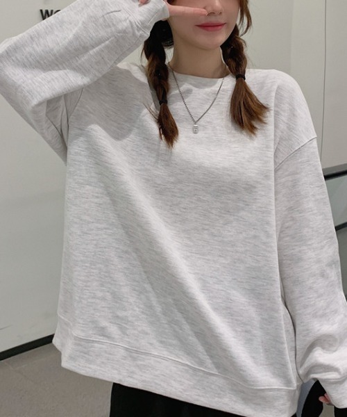 yuue' ( wear )（ユーイ）の「シンプル プルオーバー ロングスリーブスウェット（スウェット・レディース・グレー/ライトベージュ/ライトブルー・M/L/XL）」の16枚目の写真
