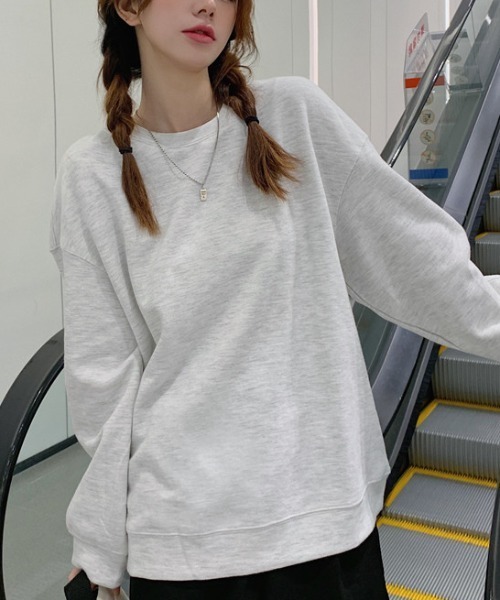 yuue' ( wear )（ユーイ）の「シンプル プルオーバー ロングスリーブスウェット（スウェット・レディース・グレー/ライトベージュ/ライトブルー・M/L/XL）」の6枚目の写真