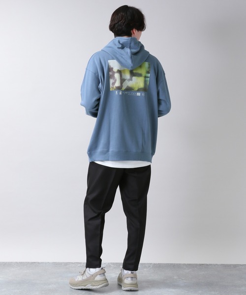 RAGEBLUE(レイジブルー)の「裏毛フォトプリント/スウェットパーカー/235709(パーカー・メンズ・ライトブルー/ブラック/オフホワイト/ブラウン・MEDIUM/LARGE)」の17枚目の写真