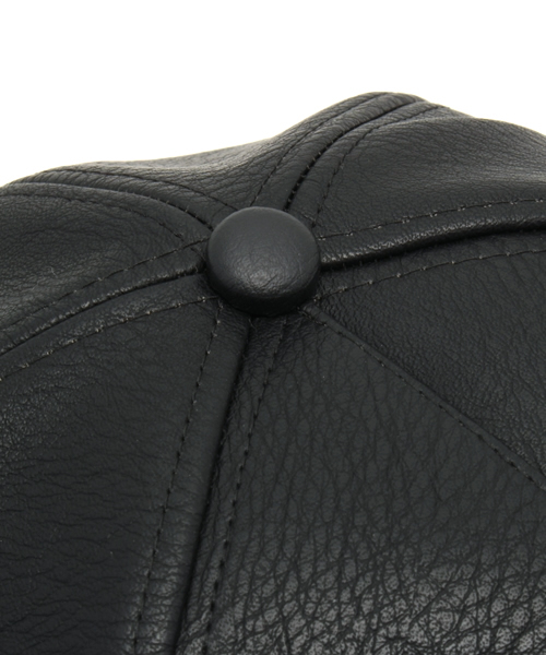 WEGO(ウィゴー)の「WEGO/フェイクレザーベースボールキャップ(キャップ・メンズ・ホワイト/ブラック・FREE)」の3枚目の写真