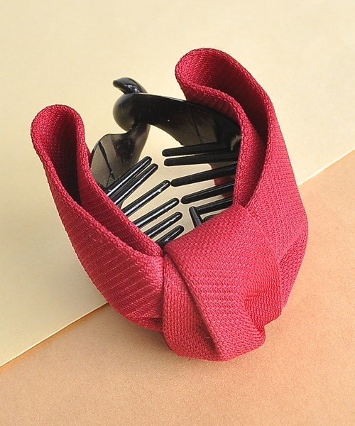 TONE SELECT GOODS（トーンセレクトグッズ）の「【float】リボン バナナクリップ【7色展開】（バレッタ/ヘアクリップ・レディース・ワイン/ブルー/ブラック/ブラウン/ワインレッド/ネイビー/ピンクベージュ・FREE）」の7枚目の写真