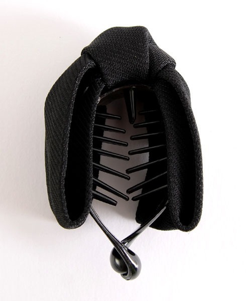 TONE SELECT GOODS（トーンセレクトグッズ）の「【float】リボン バナナクリップ【7色展開】（バレッタ/ヘアクリップ・レディース・ワイン/ブルー/ブラック/ブラウン/ワインレッド/ネイビー/ピンクベージュ・FREE）」の12枚目の写真