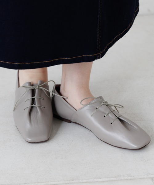 CIAOPANIC TYPY(チャオパニックティピー)の「レースアップバブーシュ(その他シューズ・レディース・ブラック/アイボリー/グレイッシュベージュ・38/36/37)」の1枚目の写真