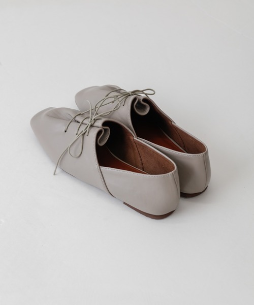 CIAOPANIC TYPY(チャオパニックティピー)の「レースアップバブーシュ(その他シューズ・レディース・ブラック/アイボリー/グレイッシュベージュ・38/36/37)」の11枚目の写真