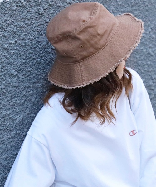 HONEYSUCKLE ROSE（ハニーサックルローズ）の「【HONEYSUCKLE ROSE】フリンジバケットハット（ハット・レディース・ブラック/ブラウン/キナリ・フリー）」の3枚目の写真