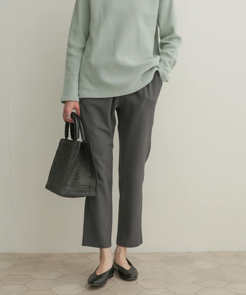 URBAN RESEARCH DOORS（アーバンリサーチドアーズ）の「ストレッチテーパードパンツ（その他パンツ・レディース・チャコールグレー/ブラック・1/0/00）」の5枚目の写真