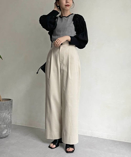 CAPRICIEUX LE'MAGE(カプリシューレマージュ)の「シャーリングボレロカーディガン(シャツ/ブラウス・レディース・ホワイト/ブラック/イエロー・FREE)」の14枚目の写真