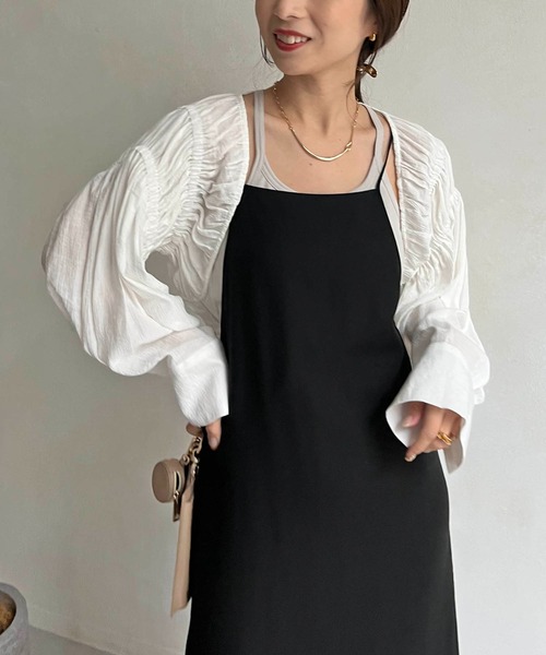 CAPRICIEUX LE'MAGE(カプリシューレマージュ)の「シャーリングボレロカーディガン(シャツ/ブラウス・レディース・ホワイト/ブラック/イエロー・FREE)」の18枚目の写真