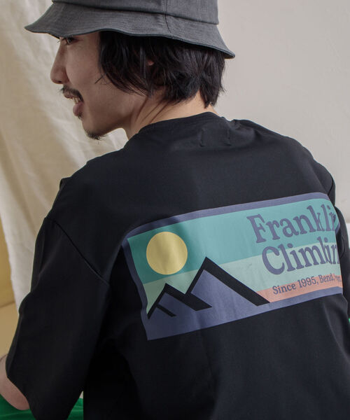 Franklin Climbing（フランクリンクライミング）の「【Franklin Climbing/フランクリンクライミング】ボックスロゴ バックプリントTシャツ（Tシャツ/カットソー・メンズ・オフホワイト/ブラック/ターコイズブルー/マスタード/レッド・SMALL/MEDIUM/LARGE）」の3枚目の写真