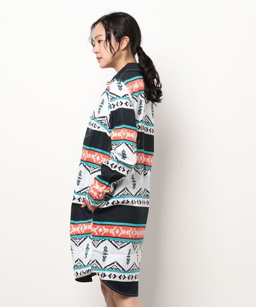 Wrangler（ラングラー）の「［Wrangler ラングラー］Women’s Western Retro Snap Dress アステカ柄 ウエスタン シャツ ワンピース（シャツワンピース・レディース・ホワイト×ブラック・S/M/L）」の10枚目の写真