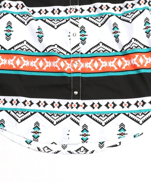 Wrangler（ラングラー）の「［Wrangler ラングラー］Women’s Western Retro Snap Dress アステカ柄 ウエスタン シャツ ワンピース（シャツワンピース・レディース・ホワイト×ブラック・S/M/L）」の7枚目の写真