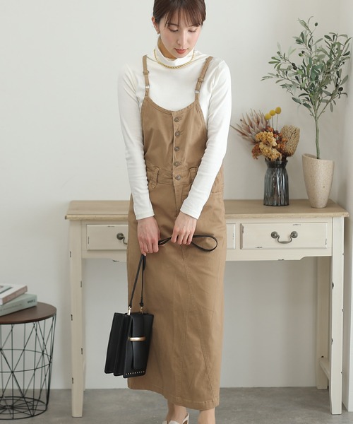 ElegChic(エレグシック)の「ツイルマキシ丈 スカート サロペット(サロペット/オーバーオール・レディース・オフホワイト/ブラック/ベージュ/カーキ・3L/4L/L/XL/M)」の1枚目の写真