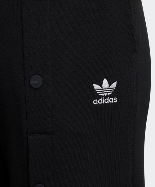 adidas（アディダス）の「AO トラックパンツ（ジャージ）/ アディダスオリジナルス (レディース)（スウェットパンツ・レディース・ブラック/オリーブ・SMALL/MEDIUM/LARGE/X-LARGE/XX-LARGE/X-SMALL）」の8枚目の写真