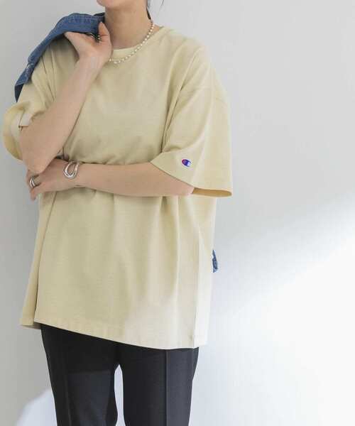 Champion（チャンピオン）の「『別注』Champion×URBAN RESEARCH　ワイドTシャツ（Tシャツ/カットソー・レディース・パープル系その他/イエロー系その他/ピンク系その他・FREE）」の10枚目の写真