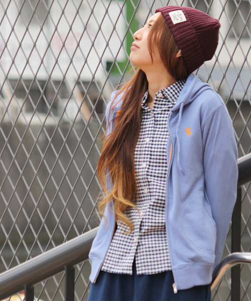 GIORDANO（ジョルダーノ）の「[GIORDANO]ライオン刺繍フルジップスウェットパーカー（パーカー・レディース・ブラック/グレー/グリーン/ブルー/ネイビー/ピンク・MEDIUM/LARGE）」の5枚目の写真