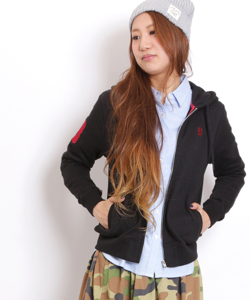 GIORDANO（ジョルダーノ）の「[GIORDANO]ライオン刺繍フルジップスウェットパーカー（パーカー・レディース・ブラック/グレー/グリーン/ブルー/ネイビー/ピンク・MEDIUM/LARGE）」の14枚目の写真