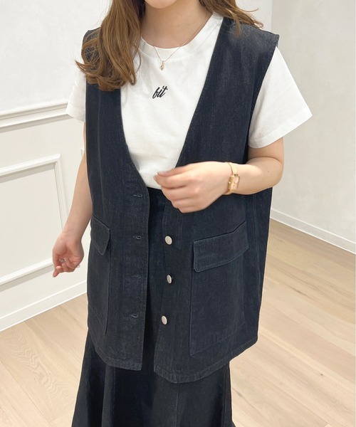 apres jour（アプレジュール）の「デニムジレ【ZOZOTOWN限定アイテム】（ベスト・レディース・ナチュラル/ライトブルー/インディゴブルー・X-LARGE/フリー）」の12枚目の写真