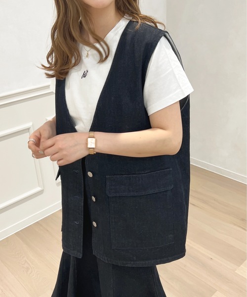 apres jour（アプレジュール）の「デニムジレ【ZOZOTOWN限定アイテム】（ベスト・レディース・ナチュラル/ライトブルー/インディゴブルー・X-LARGE/フリー）」の15枚目の写真