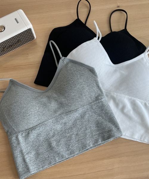 everycoco(エブリーココ)の「カップ付キャミトップス(キャミソール・レディース・ホワイト/ブラック/グレー・FREE)」の7枚目の写真