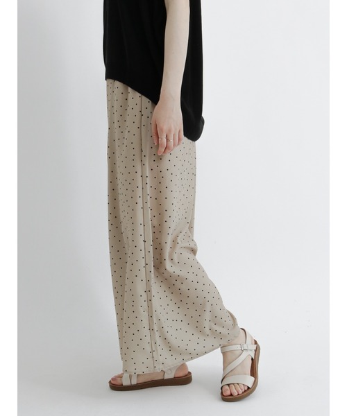 Samansa Mos2 blue（サマンサモスモスブルー）の「アソートスカーチョ（その他パンツ・レディース・ネイビー/ベージュ/モカ/ブラック・ﾌﾘ-）」の17枚目の写真