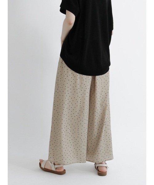 Samansa Mos2 blue（サマンサモスモスブルー）の「アソートスカーチョ（その他パンツ・レディース・ネイビー/ベージュ/モカ/ブラック・ﾌﾘ-）」の22枚目の写真