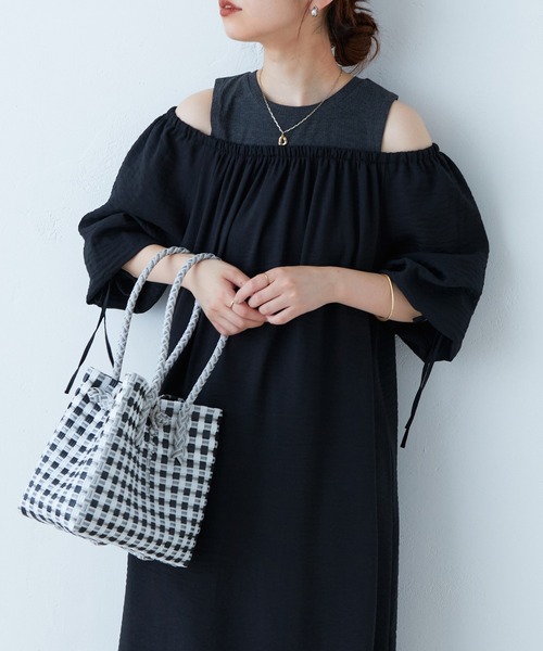 natural couture(ナチュラルクチュール)の「2022AWアイテム/肩出しレイヤードワンピース(ワンピース・レディース・その他1/ベージュ/ピンク/ブラック・FREE)」の5枚目の写真