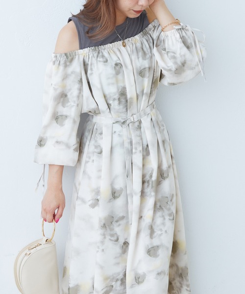 natural couture(ナチュラルクチュール)の「2022AWアイテム/肩出しレイヤードワンピース(ワンピース・レディース・その他1/ベージュ/ピンク/ブラック・FREE)」の21枚目の写真