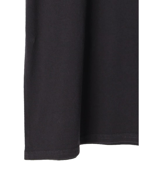 earth music&ecology（アースミュージックアンドエコロジー）の「ツアーロゴTEE（Tシャツ/カットソー・レディース・チャコールグレー/オフホワイト・FREE）」の9枚目の写真