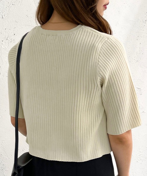 apres jour mignon(アプレジュールミニョン)の「ショート丈クルーネックトップス【ZOZOTOWN限定アイテム】(ニット/セーター・レディース・ブルー/ライトベージュ/ブラック/アイボリー・フリー/X-LARGE)」の21枚目の写真