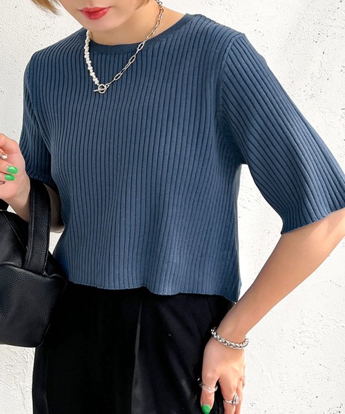 apres jour mignon(アプレジュールミニョン)の「ショート丈クルーネックトップス【ZOZOTOWN限定アイテム】(ニット/セーター・レディース・ブルー/ライトベージュ/ブラック/アイボリー・フリー/X-LARGE)」の14枚目の写真
