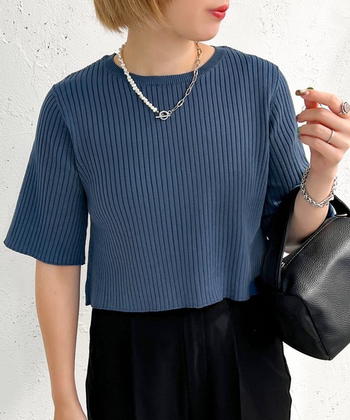 apres jour mignon(アプレジュールミニョン)の「ショート丈クルーネックトップス【ZOZOTOWN限定アイテム】(ニット/セーター・レディース・ブルー/ライトベージュ/ブラック/アイボリー・フリー/X-LARGE)」の15枚目の写真