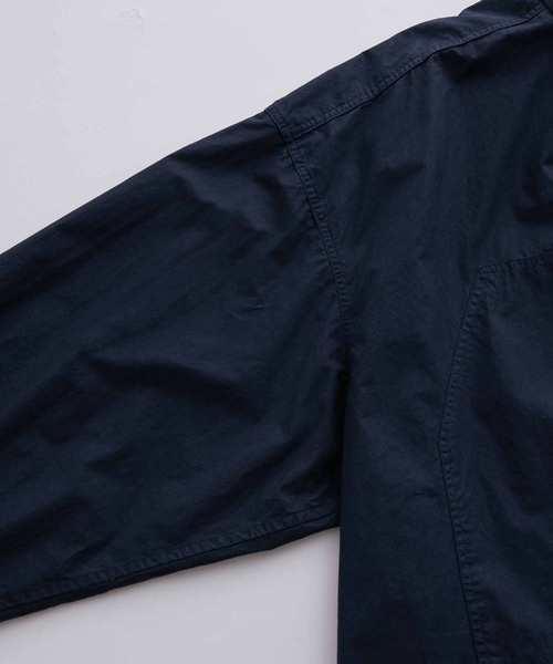 ADAM ET ROPE'（アダムエロペ）の「オーバーサイズ スモックシャツ（シャツ/ブラウス・メンズ・ネイビー/ボルドー・M/L）」の6枚目の写真