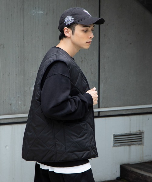 WEGO（ウィゴー）の「WEGO/ロゴ刺繍キルティングベスト（ベスト・メンズ・ブラック/カーキ・FREE）」の19枚目の写真