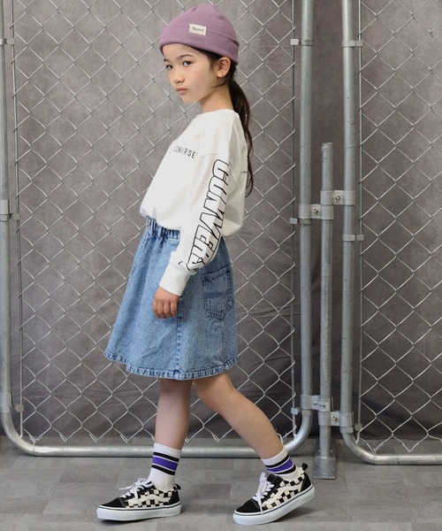 CONVERSE（コンバース）の「【CONVERSE】袖プリントロンＴ（Tシャツ/カットソー・キッズ・ブラック/オフホワイト・130/150/120/105/140/160）」の5枚目の写真