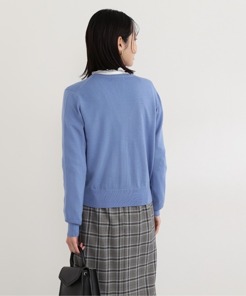 NATURAL BEAUTY BASIC(ナチュラルビューティーベーシック)の「ウールベーシックカーディガン(カーディガン/ボレロ・レディース・ブルー/グレイッシュベージュ/ブラック/ラベンダー・MEDIUM)」の17枚目の写真