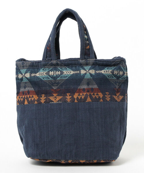 B:MING by BEAMS（ビーミングバイビームス）の「PENDLETON / ランチ バッグ（トートバッグ・メンズ・ネイビー/ブラウン・ONE SIZE）」の7枚目の写真