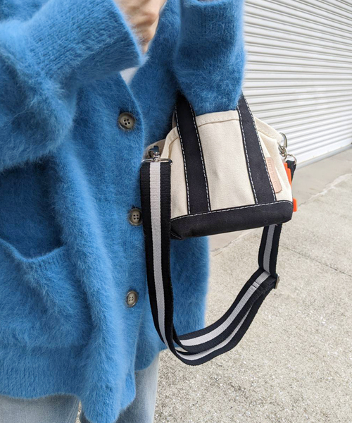 FRAMeWORK(フレームワーク)の「≪追加≫【BETTER THAN GOOD/ベターザングッド】チェーンポーチ付きトートバッグ(トートバッグ・レディース・ブラウン/ネイビー/ブラック・FREE)」の6枚目の写真