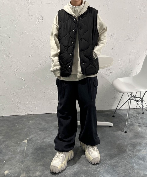 sedacle（セダクル）の「キルティングジレベスト（ベスト・メンズ・ブラック/カーキ・MEDIUM/LARGE）」の8枚目の写真